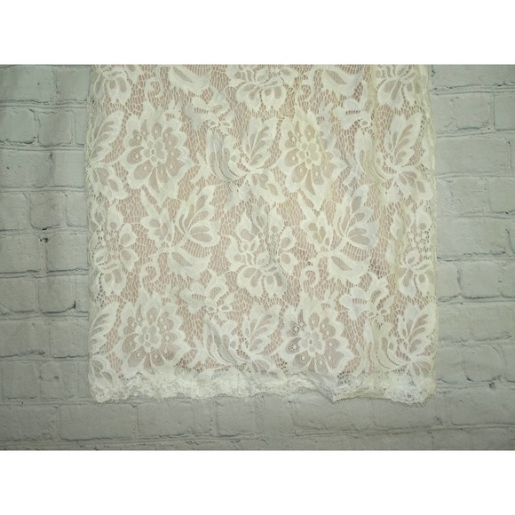 Betsy & Adam Peplum All Over Lace w/ Open Back Dress, Cream, 4 NWT - Picture 9 of 11